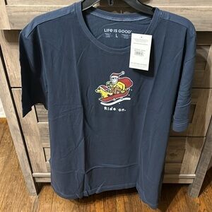 NWT! LIFE IS GOOD MEN'S LARGE Vintage NAVY BLUE JAKE & Rocket RIDE ON Sled Tee